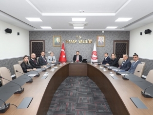 Sosyal Gelişmeyi Destekleme Programı (SOGEP) kapsamında “Umutla Tutunalım Hayata” projesi kapsamında destek almaya hak kazanan Erzin Kadın Dayanışma Derneği ile destek sözleşmesi imzalandı. Galeri
