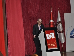 Genç Girişimciler Maratonu panel ve ödül töreniyle sona erdi. Galeri