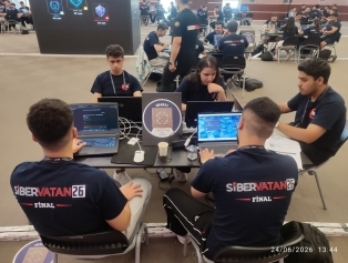 Siber Vatan 2026 Final Yarışması Büyük Coşkuyla Tamamlandı Galeri