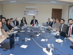 Doğu Akdeniz Kalkınma Ajansı ve SEECO Projesi kapsamında Topluluk Uygulama Ortağı olarak seçilen müşterek teşebbüsün lideri WEglobal ile ilk koordinasyon toplantısı gerçekleştirildi Galeri