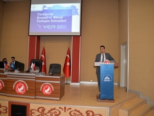 Türkiye’de Kentsel ve Kırsal Yerleşim Sistemleri Araştırması (YER-SİS) Bilgilendirme Toplantısı Hatay’da Gerçekleştirildi Galeri