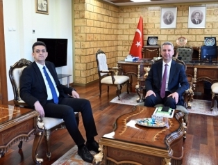 DOĞAKA Genel Sekreteri Oğuz Alibekiroğlu’ndan KSÜ’ye Ziyaret Galeri