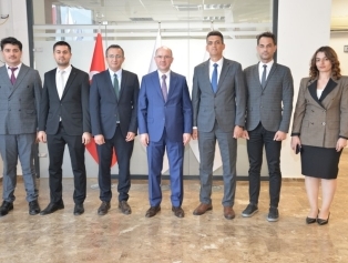 Osmaniye Valisi ve DOĞAKA Yönetim Kurulu Başkanı Serdengeçti’den DOĞAKA’ya Ziyaret Galeri