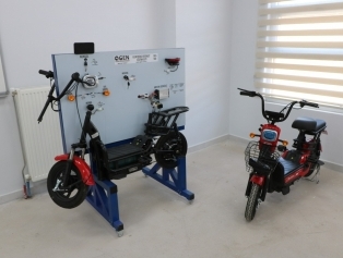 Doğu Akdeniz Kalkınma Ajansı Koordinasyonunda Sanayi Ve Teknoloji Bakanlığı Tarafından Desteklenen İskenderun Teknik Üniversitesi (İSTE) Mesleki Eğitim Merkezinde Eğitimler Başladı Galeri
