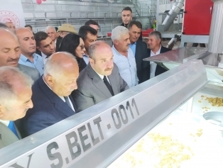 Türkiyenin en kaliteli cevizinin yetiştirildiği Çağlayanceritte Ceviz İşleme ve Paketleme Tesisi açıldı Galeri