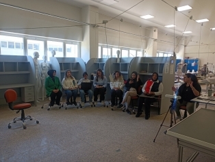 Kahramanmaraş Moda ve Tasarım Akademisi İstihdama Yönelik Eğitimlerini Sürdürüyor Galeri