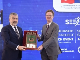 Sosyal Girişimcilik Güçlendirme ve Uyum Projesinin Açılışı Mardinde Gerçekleştirildi Galeri