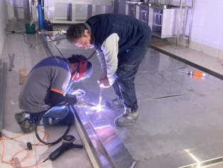 Yayladağı Modern Çilek İşleme Tesisine Kavuştu Galeri