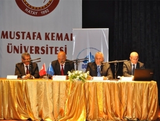 Doğaka, Mustafa Kemal Üniversitesinin İşbirliği İle Hatay'da Uluslararası Lojistik Zirvesi'ni Gerçekleştirdi Galeri