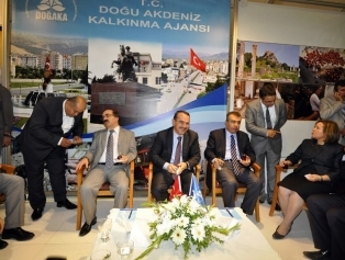 Adana Mobilya Ve Dekorasyon Fuarında Doğu Akdeniz Rüzgârı Esti Galeri