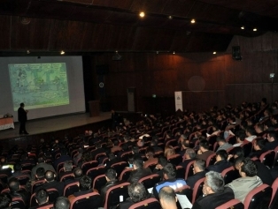 Kahramanmaraş İl Emniyet Müdürlüğü Personeli Teknik Destek Programı Kapsamında Güvenlik Hizmeti Sunumunda Beden Dili Ve Empatik İletişim Eğitimi Aldı Galeri