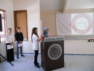 2013 Yılı Sodes '' Hayata Dokunan Terapötik Oyuncaklar Projesi '' Oluşturulan Ve Içerisinde 200 Farklı Oyuncağın Yer Aldığı '' Terapötik Oyuncak Müzesi '' Açıldı. Galeri