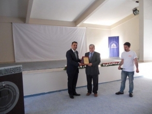 2013 Yılı Sodes '' Hayata Dokunan Terapötik Oyuncaklar Projesi '' Oluşturulan Ve Içerisinde 200 Farklı Oyuncağın Yer Aldığı '' Terapötik Oyuncak Müzesi '' Açıldı. Galeri