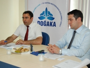 Hatay, Kahramanmaraş Ve Osmaniye Gazeteciler Cemiyeti’nde 2014 Yılı Doğrudan Faaliyet Desteği Ve Teknik Destek Programları Toplantısı Düzenlendi. Galeri