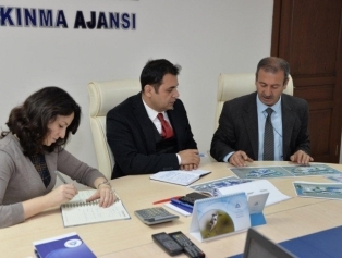 İl Kültür Ve Turizm Müdürlerimiz ile EMITT Koordinasyon Toplantısı Yapılmıştır  Galeri