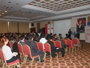 Ulusal Ajansı ve DOĞAKA İşbirliğinde Erasmus + Bilgilendirme Toplantısı Düzenlendi. Galeri