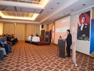 Ulusal Ajansı ve DOĞAKA İşbirliğinde Erasmus + Bilgilendirme Toplantısı Düzenlendi. Galeri