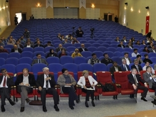 Osmaniye’de, Seracılık Paneli Gerçekleştirildi. Galeri