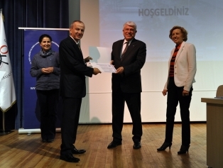 Osmaniye’de, Seracılık Paneli Gerçekleştirildi. Galeri