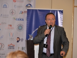 DOĞAKA Ev Sahipliğinde “Kentsel Pazarlama ve Şehirlerin Markalaşması Semineri”Hatay’da Düzenlendi. Galeri