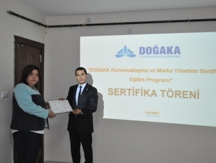 DOĞAKA Koordinasyonunda Kahramanmaraş ili Ayakkabıcılık Sektörüne Yönelik olarak Kahramanmaraş Yatırım Destek Ofisi Toplantı Salonunda düzenlenen “Sertifikalı Kurumsallaşma ve Markalaşma” eğitimi tamamlandı. Galeri