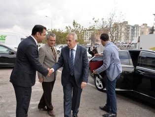 Hatay Valisi ve DOĞAKA Yönetim Kurulu Üyesi Sayın Erdal ATA Ajans Merkezimizi Ziyaret Etti Galeri