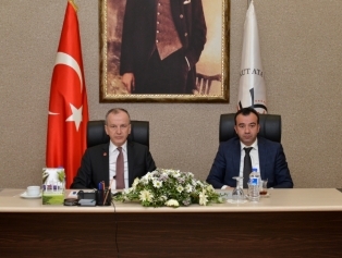 Yaşar Kemal Kültür, Sanat ve Edebiyat Festivali Hazırlık Toplantısı OKÜ’de Gerçekleştirildi Galeri