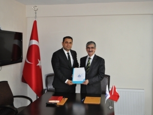 Kahramanmaraş Büyükşehir Belediyesi ile “Horizon 2020 Eğitimi” Proje Sözleşmesi İmzalandı Galeri