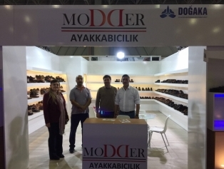 DOĞAKA ve ATSO İşbirliğinde Bölgemiz Ayakkabıcılık Firmalarının Desteklendiği “AYMOD 2017 Uluslararası Ayakkabı Kış Modası Fuarı” Kapılarını Açtı. Galeri