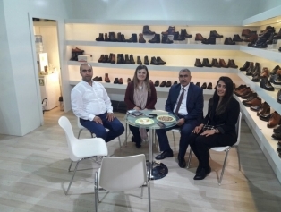 DOĞAKA ve ATSO işbirliğinde Düzenlenen 57’ncisi Düzenlenen Aymod 2017 Uluslararası Ayakkabı Kış Modası Fuarı’nda Firmalarımız Bölgemizi Temsil Etti. Galeri
