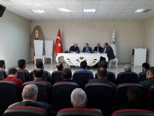 Suriyeli firmalara yönelik Türk Ticaret Kanunu seminerleri düzenlendi Galeri