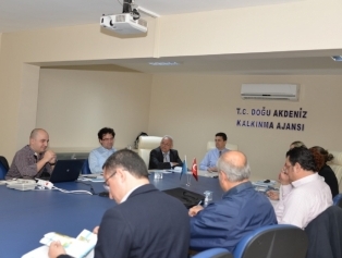 DOĞAKA Ev Sahipliğinde, “Zeytinde Lisanslı Depoculuk Tanıtım ve Bilgilendirme Toplantısı” düzenlendi Galeri