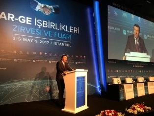 Ar-Ge Zirvesi ve Fuarı Başladı Galeri