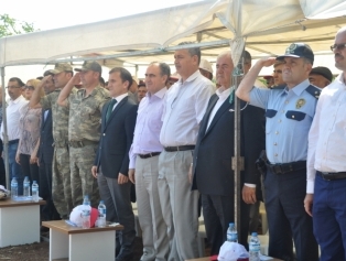 Kahramanmaraş’ta “Bağcılık Sektöründe Gelişmeler ve Fırsatlar Paneli ve Hasat Günü Etkinlikleri” düzenlendi. Galeri
