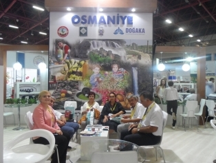 DOĞAKA Koordinasyonu, Bölgemiz Ticaret ve Sanayi Odaları ile İl Kültür ve Turizm Müdürlükleri İşbirliğinde “YÖREX 2017 Yöresel Ürünler Fuarı”na Çıkarma Yapıldı. Galeri