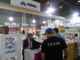 DOĞAKA Koordinasyonunda Bölgemiz Gıda Üreticileri İşbirliğinde Katılım Sağlanan “CNR FOOD İSTANBUL 2017 Uluslararası Gıda Fuarı” Kapılarını Ziyaretçilerine Açtı Galeri