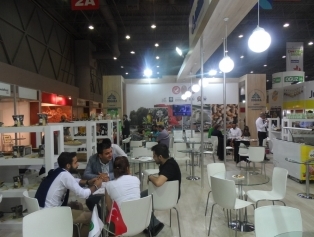 DOĞAKA Koordinasyonunda Bölgemiz Gıda Üreticileri İşbirliğinde Katılım Sağlanan “CNR FOOD İSTANBUL 2017 Uluslararası Gıda Fuarı” Kapılarını Ziyaretçilerine Açtı Galeri