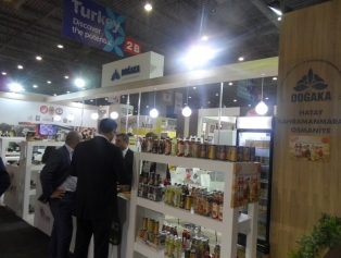 DOĞAKA Koordinasyonunda Bölgemiz Gıda Üreticileri İşbirliğinde Katılım Sağlanan “CNR FOOD İSTANBUL 2017 Uluslararası Gıda Fuarı” Kapılarını Ziyaretçilerine Açtı Galeri