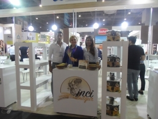 DOĞAKA Koordinasyonunda Bölgemiz Gıda Üreticileri İşbirliğinde Katılım Sağlanan “CNR FOOD İSTANBUL 2017 Uluslararası Gıda Fuarı” Kapılarını Ziyaretçilerine Açtı Galeri