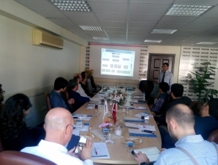 HATAY Müstakil Sanayici ve İşadamları Derneği (MÜSİAD) üyelerine yönelik olarak Proje Hazırlama (PCM) Eğitimi düzenlendi Galeri