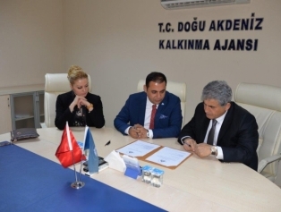 Defne Belediyesi Teknik Destek Sözleşmesi İmzalandı Galeri