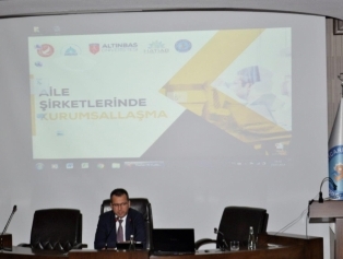 İskenderun’da Aile Şirketlerinde Kurumsallaşma Paneli Düzenlendi. Galeri