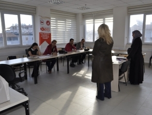 DOĞAKA ve Hatay İl Milli Eğitim Müdürlüğü İşbirliğinde Bölgemizdeki Kurum ve Kuruluşlarında Görevli Personele Yönelik Düzenlenen “Temel Seviye Arapça Eğitimi” Antakya İlçesinde Başladı Galeri