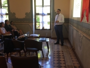 Hatay İş ve Meslek Sahibi Kadınlar Derneği talebi üzerine dernek üyeleri, kendi işini kurmak isteyenler ve kurum ve kuruluşların temsilerine yönelik Proje Hazırlama (PCM) Eğitimi düzenlendi.  Galeri