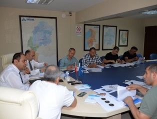 DOĞAKA, ATSO ve Hatay Ayakkabıcılar Odası Başkanlığı İşbirliği ve Koordinasyonunda Hatay ili Erkek Ayakkabıcılık Sektörel Logo Seçimi Toplantısı Düzenlendi Galeri