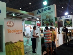 DOĞAKA Koordinasyonunda Bölgemiz Gıda Üreticileri İşbirliğinde Katılım Sağlanan “CNR FOOD İSTANBUL 2018 Uluslararası Gıda Fuarı” Kapılarını Ziyaretçilerine Açtı Galeri