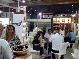 DOĞAKA ve Bölgemiz Ticaret ve Sanayi Odaları İşbirliği ve Koordinasyonunda Gıda Üreticilerimiz “CNR FOOD İSTANBUL 2018 Uluslararası Gıda Fuarı”na Çıkarma Yaptı Galeri