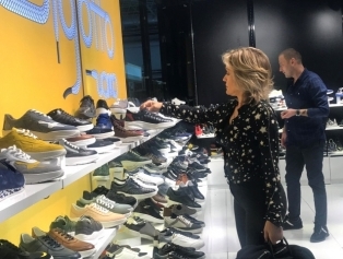 DOĞAKA Koordinasyonunda Bölgemiz Ayakkabı Üreticileri Katılımlarıyla AYMOD 2018 Uluslararası Ayakkabı Yaz Modası Fuarı Kapılarını Açtı Galeri