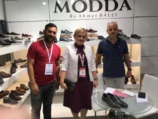 DOĞAKA Koordinasyonunda Bölgemiz Ayakkabı Üreticileri Katılımlarıyla AYMOD 2018 Uluslararası Ayakkabı Yaz Modası Fuarı Kapılarını Açtı Galeri