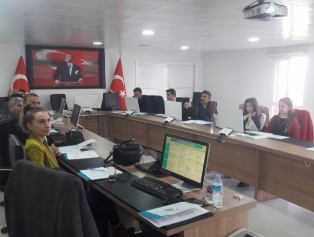 Düziçi Kaymakamlığı Proje Ofisine yönelik olarak Ajans destekleri ve PCM konularında Eğitim Toplantısı düzenlendi Galeri
